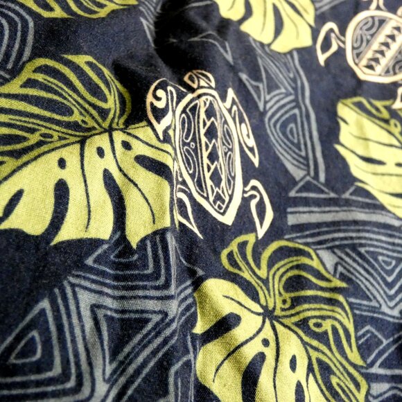 E & K Men Hawaiian Shirt Size L 100% Cotton Short Sleeve Made in Hawaii Summer - Picture 4 of 7